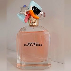 SOLD Marc Jacobs Perfect